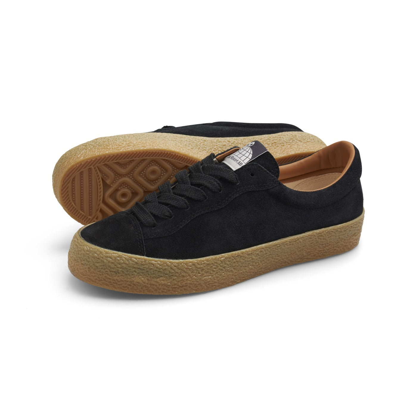 VM002 Suede Lo (Black/Gum)