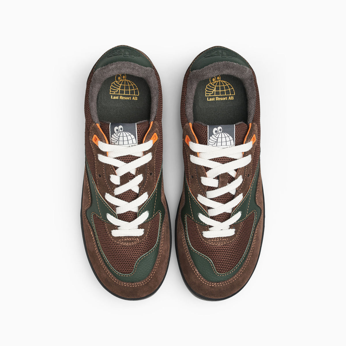 CM002 LO (Deep Green/Deep Brown/Black)