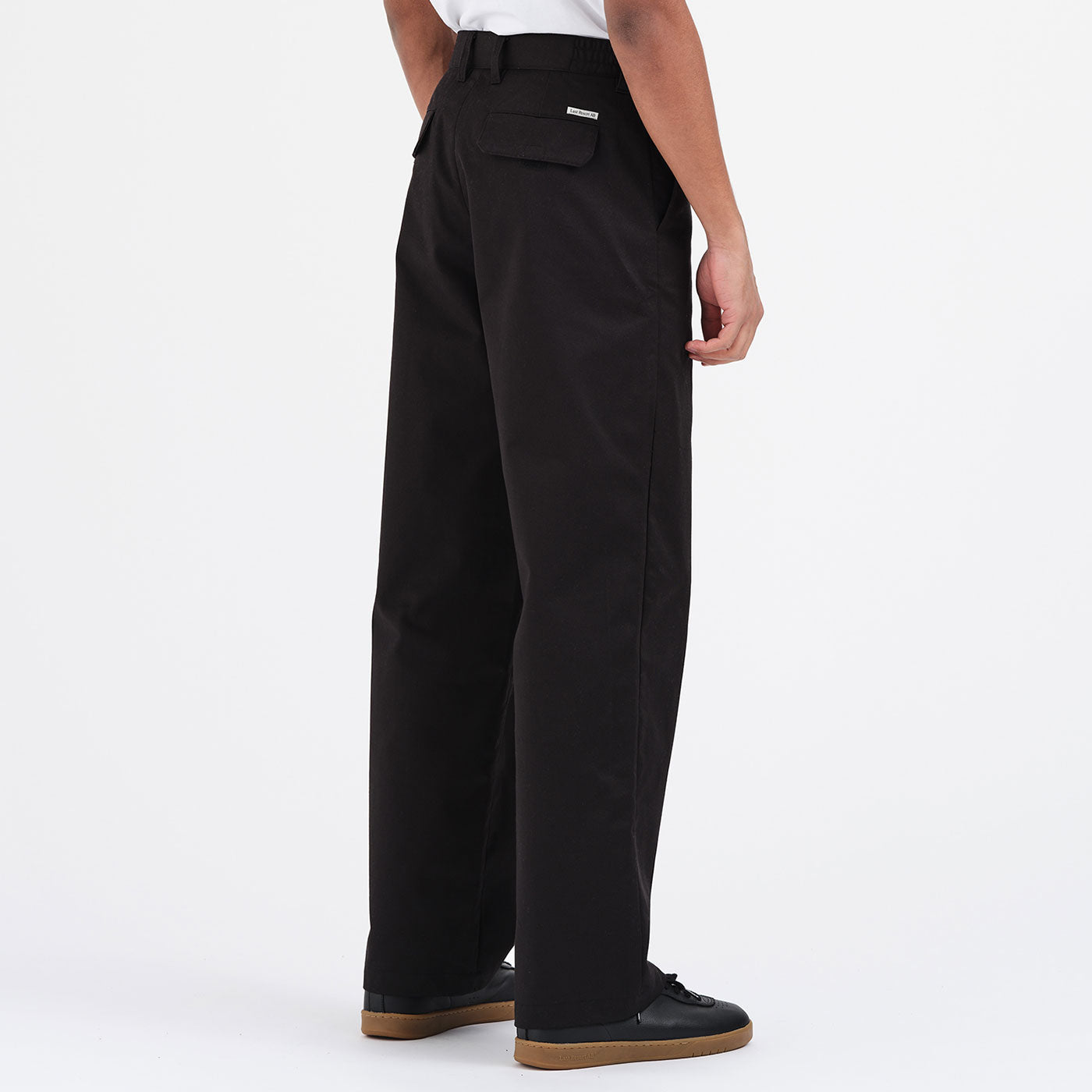 パンツ LAST RESORT AB Black straight-leg pants Jobb Pant (Black) – Last Resort AB