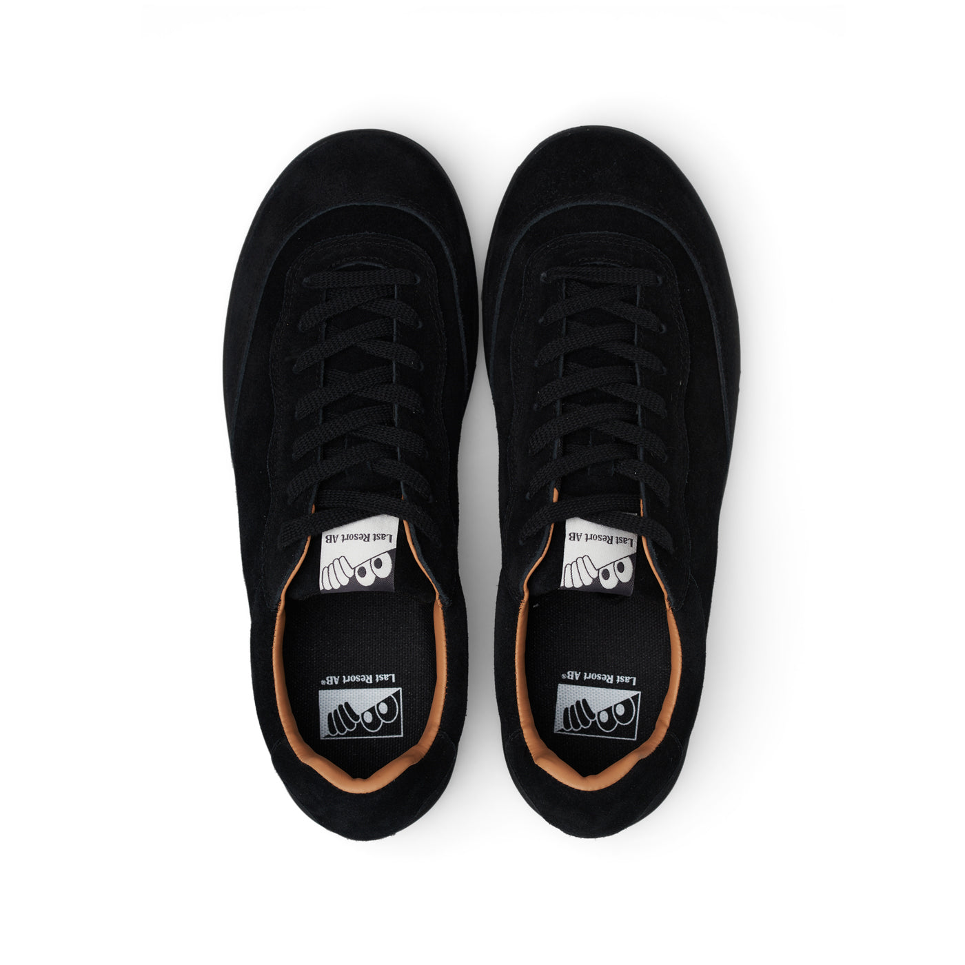 CM001 Suede (Black/Black)