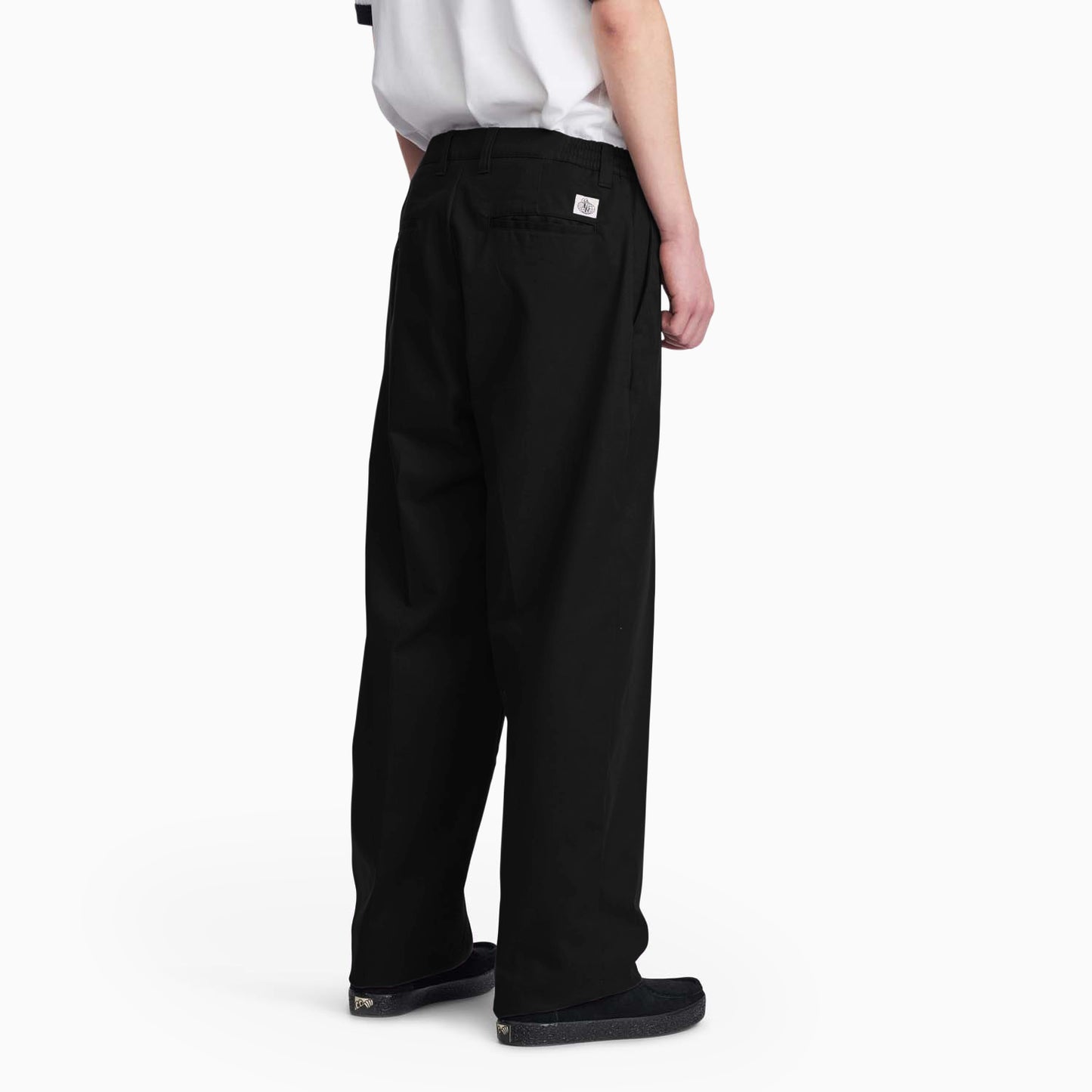 PM001 (Black)