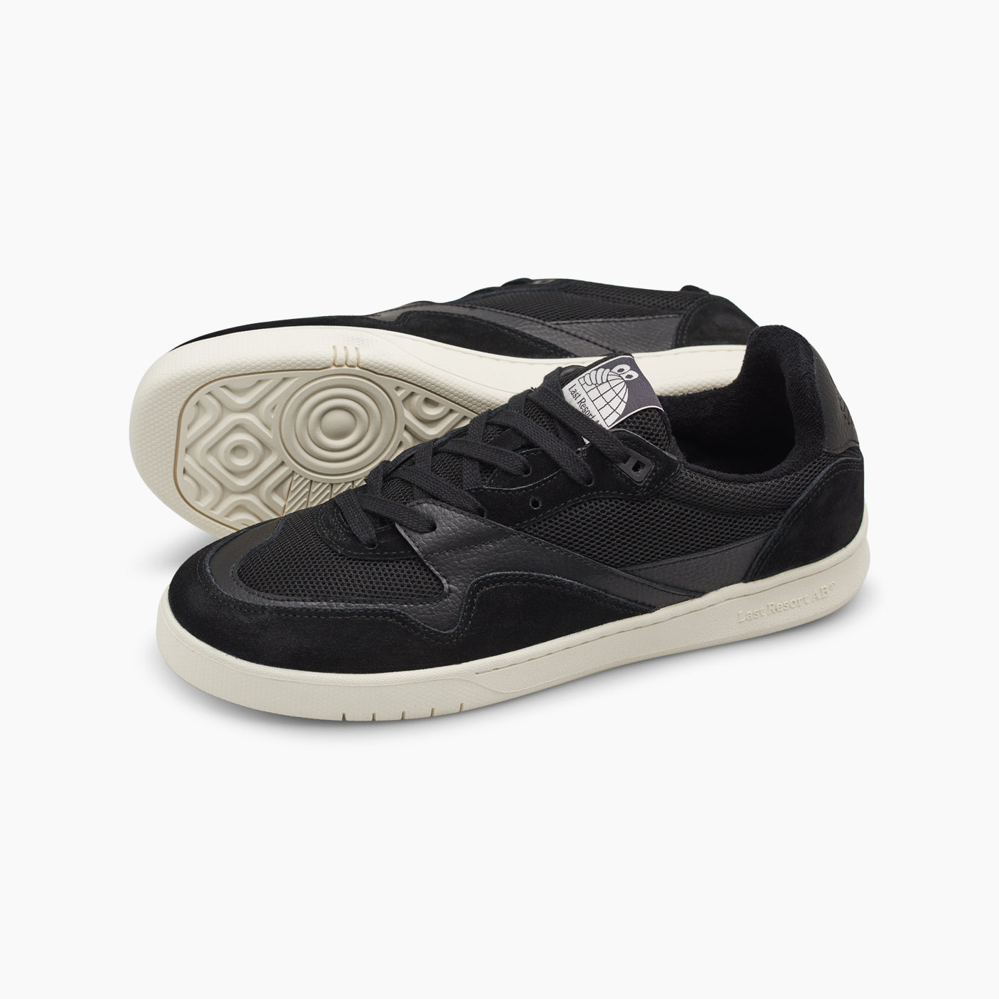 CM002-Lo (Black/White)
