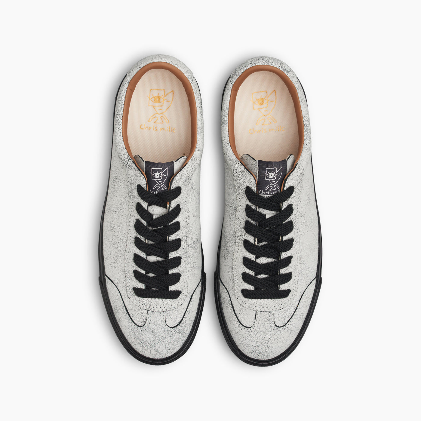 VM004-Milic Suede (Artisan White/Black)