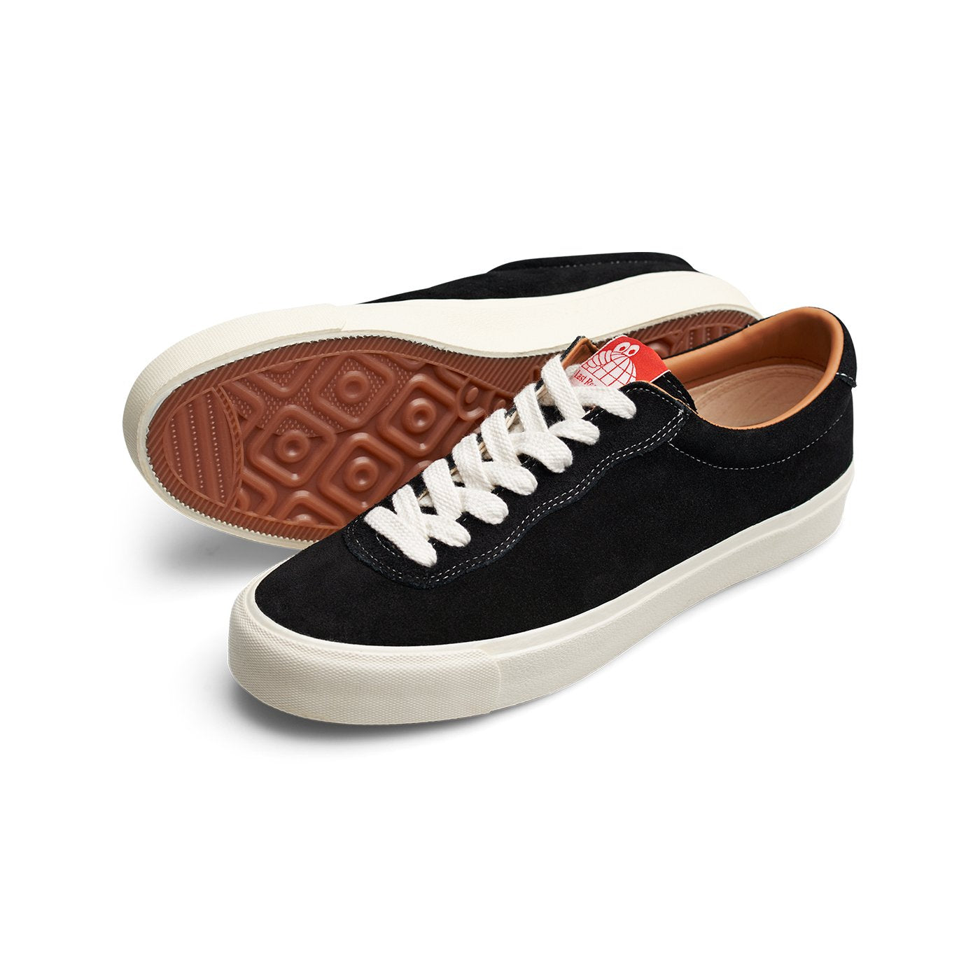 VM001-Lo Suede (Black/White) – Last Resort AB