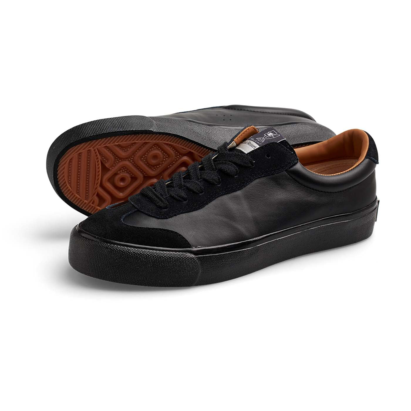 VM004-Milic Leather/Suede (Duo Black/Black)